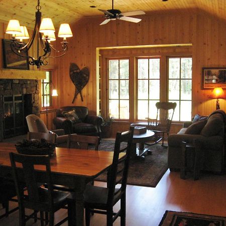 Lake Creek Lodge Бенд Экстерьер фото