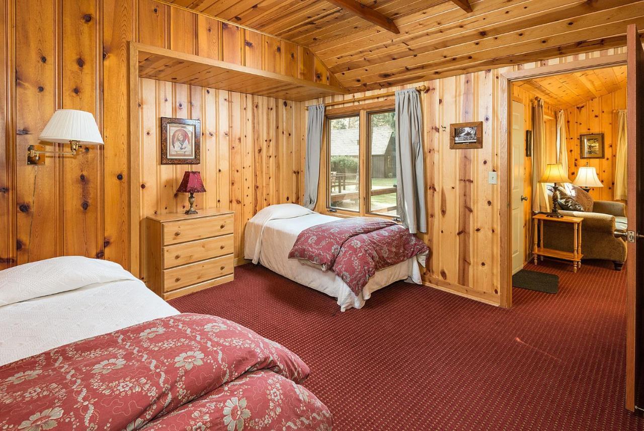Lake Creek Lodge Бенд Экстерьер фото