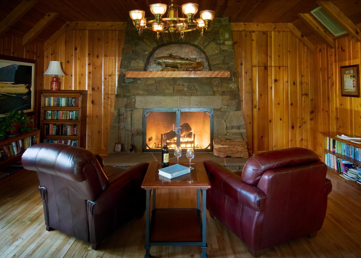 Lake Creek Lodge Бенд Экстерьер фото