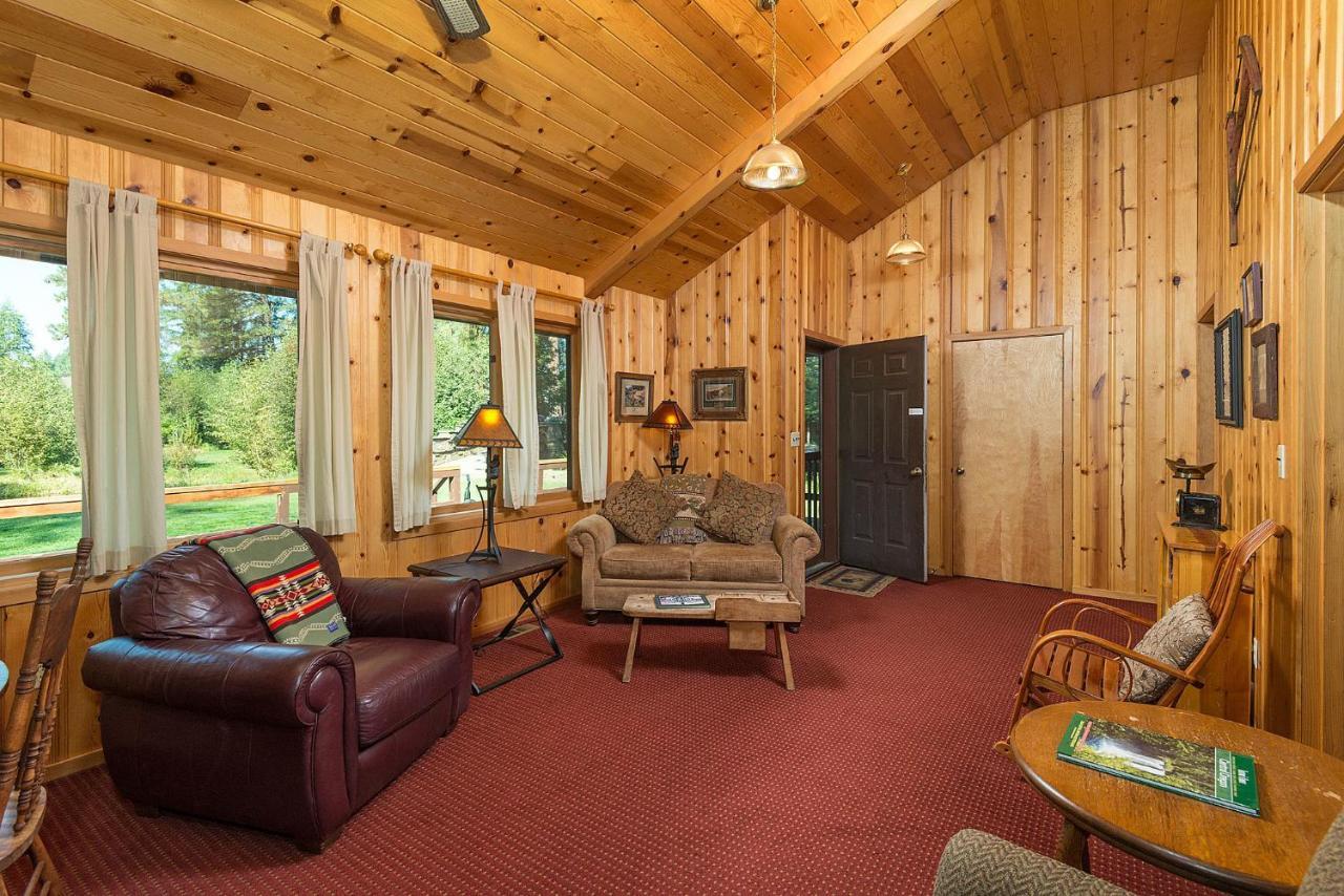 Lake Creek Lodge Бенд Экстерьер фото