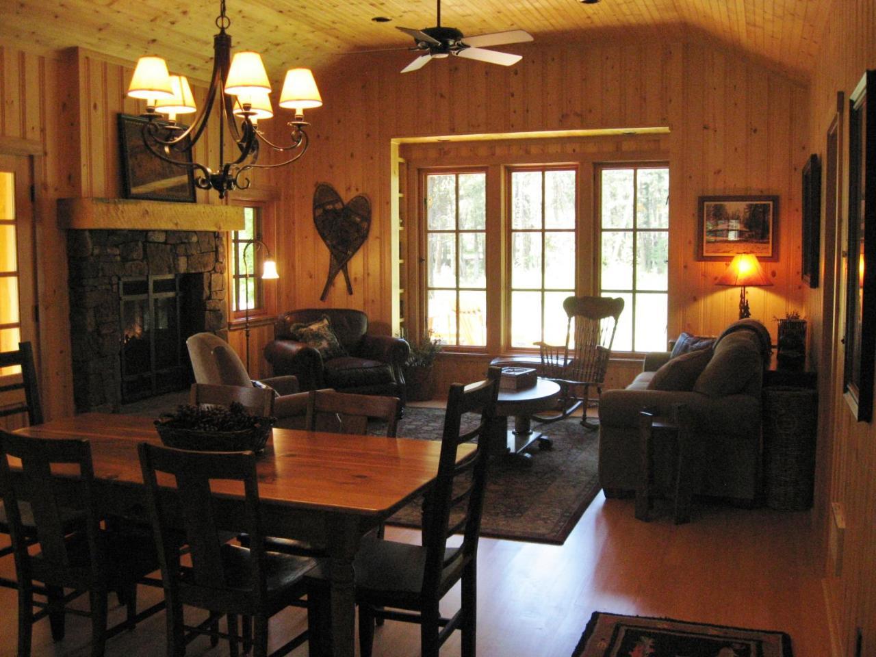 Lake Creek Lodge Бенд Экстерьер фото